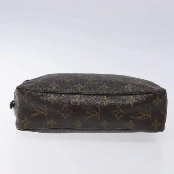 LOUIS VUITTON Monogram Trousse Toilette 23 Clutch Bag
